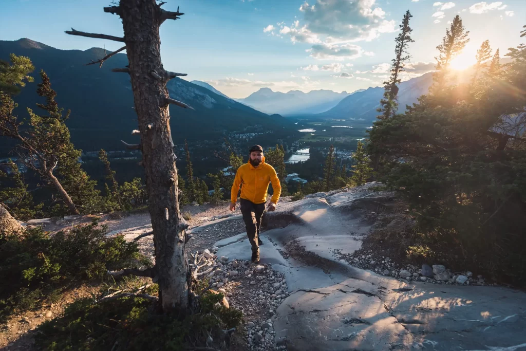 Tunnel Mountain hike in Banff