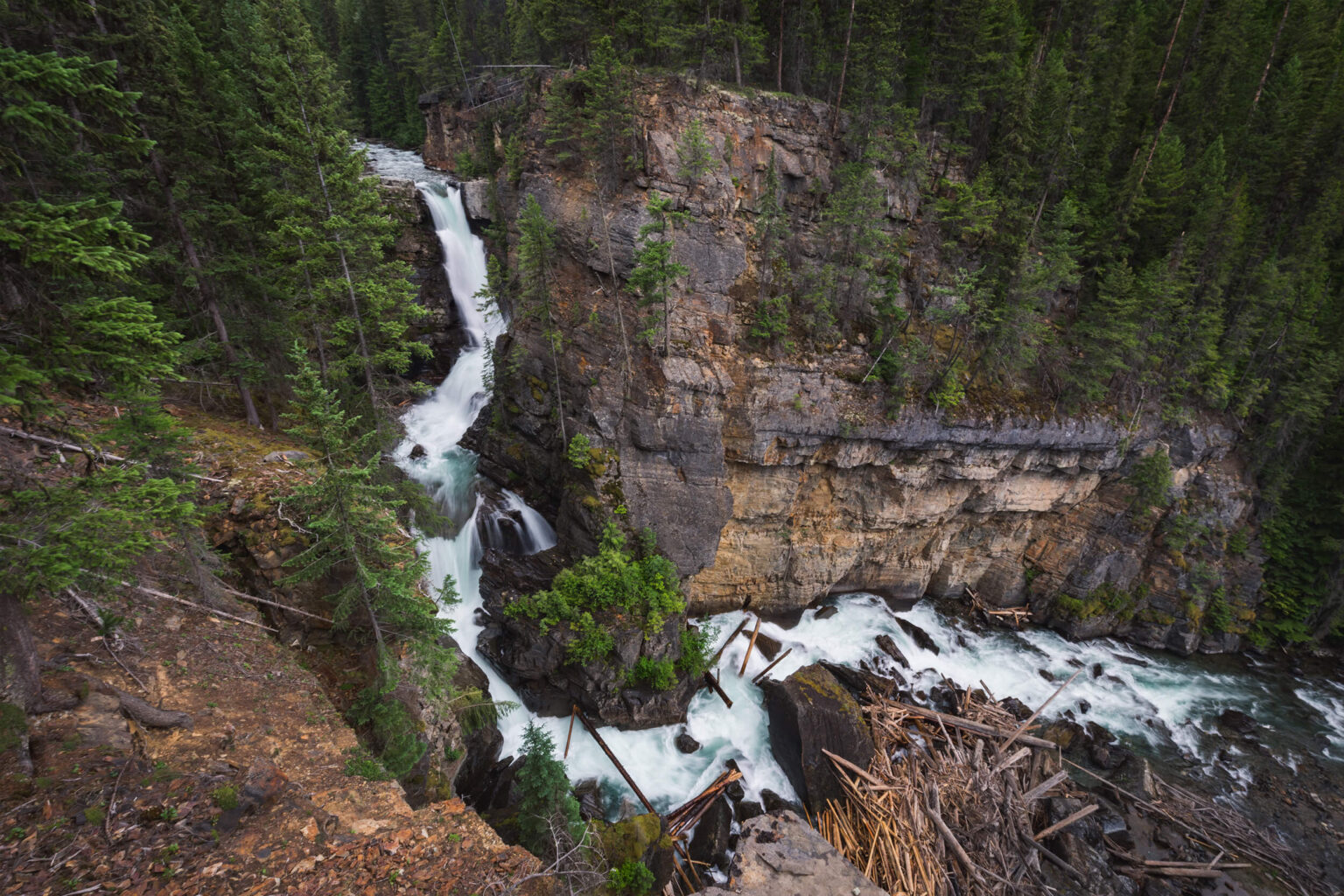 How to Visit MEACHEN CREK FALLS Near Kimberley - Seeing the Elephant