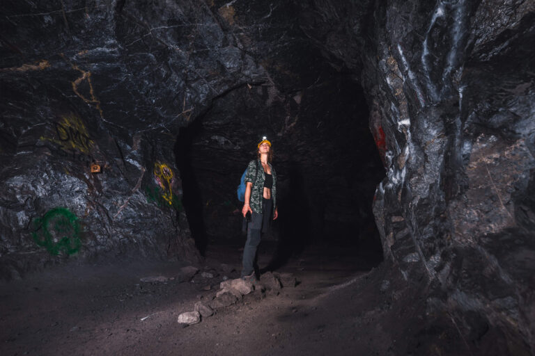 How to Hike to the HEART CREEK BUNKER in Kananaskis - SEEING THE ELEPHANT